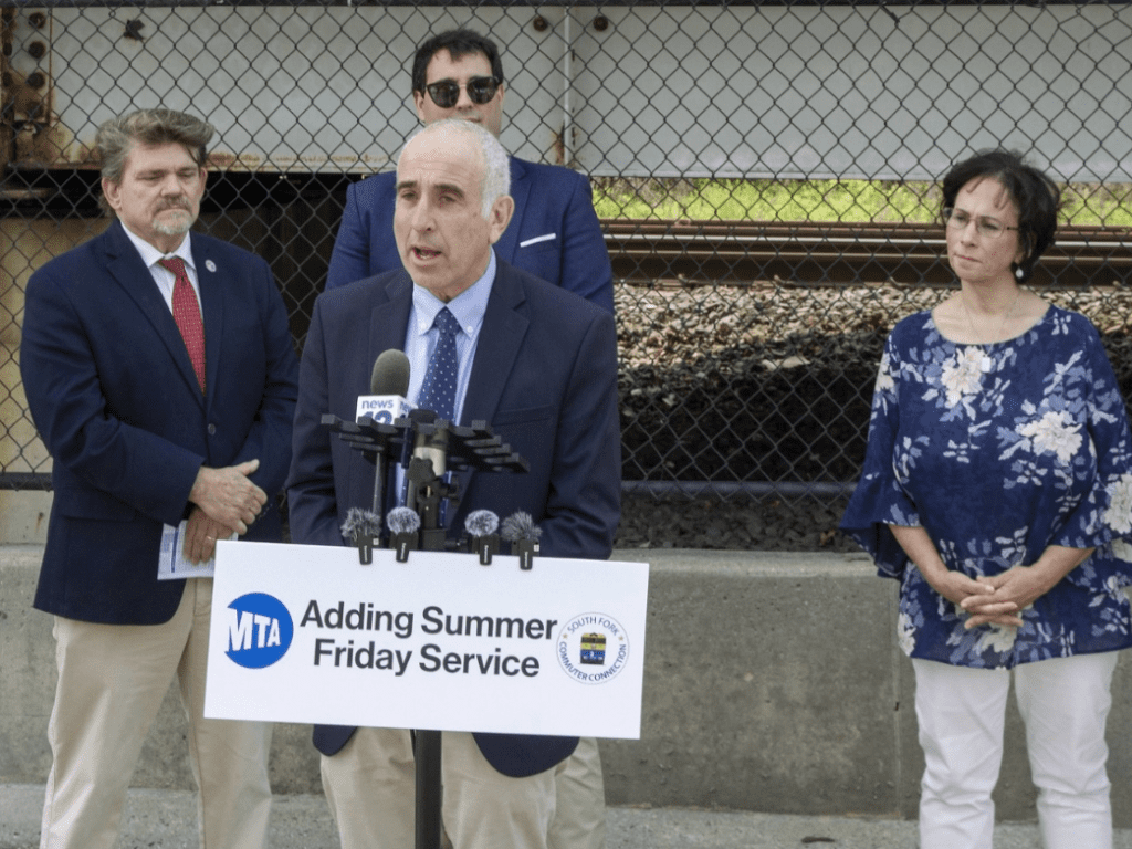 Enhanced LIRR East End service offered on summer Fridays